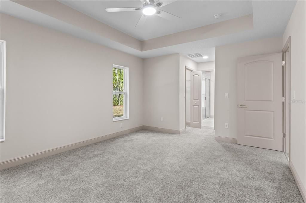 For Sale: $329,900 (3 beds, 2 baths, 1723 Square Feet)