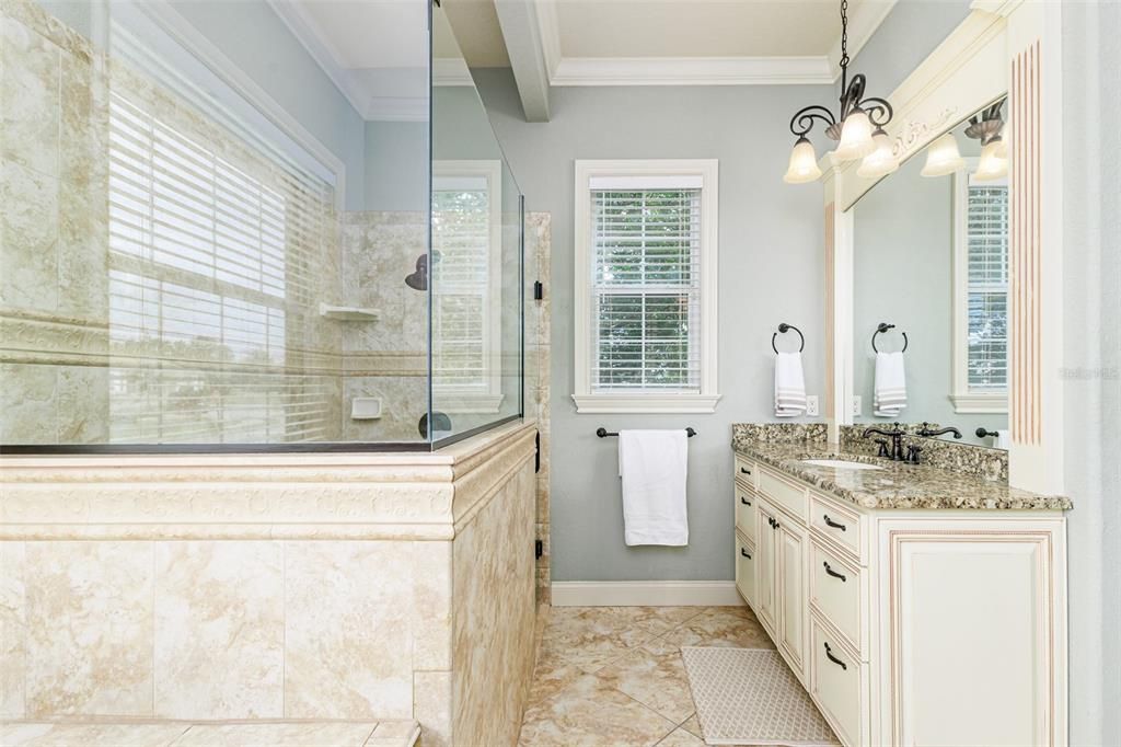 For Sale: $1,099,900 (5 beds, 5 baths, 3890 Square Feet)