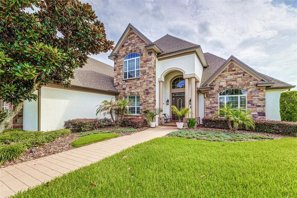 For Sale: $1,099,900 (5 beds, 5 baths, 3890 Square Feet)