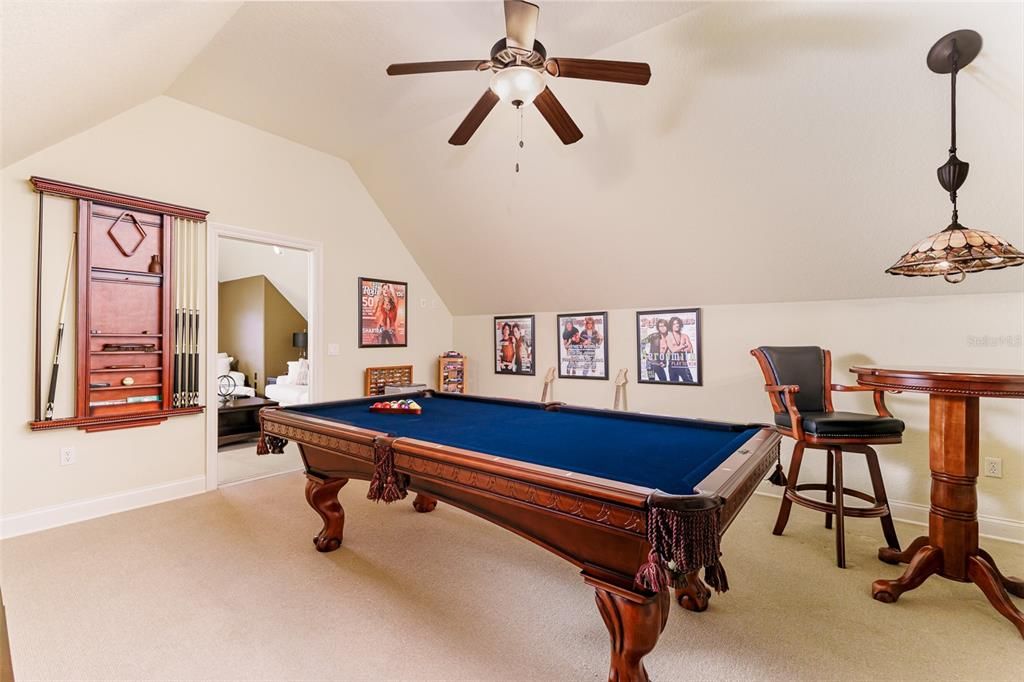 For Sale: $1,099,900 (5 beds, 5 baths, 3890 Square Feet)
