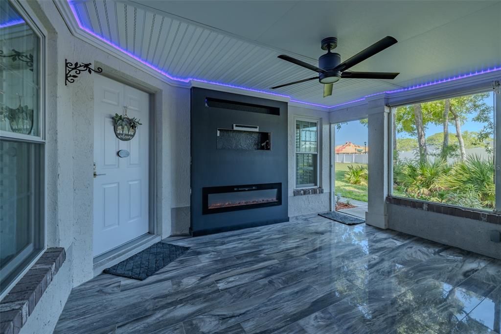 For Sale: $275,000 (2 beds, 2 baths, 1487 Square Feet)