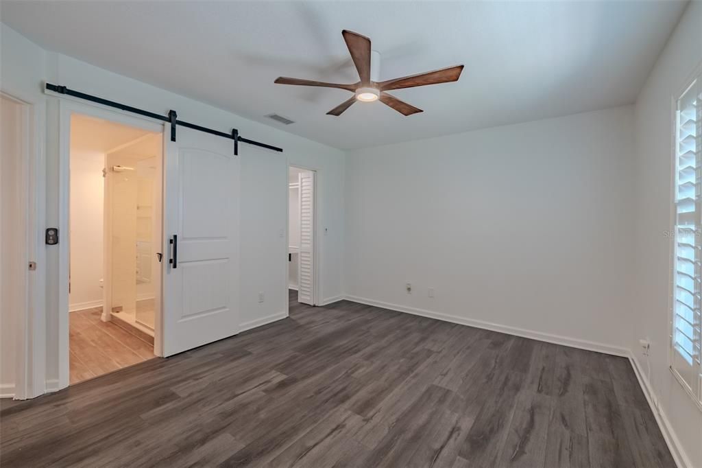 For Sale: $275,000 (2 beds, 2 baths, 1487 Square Feet)