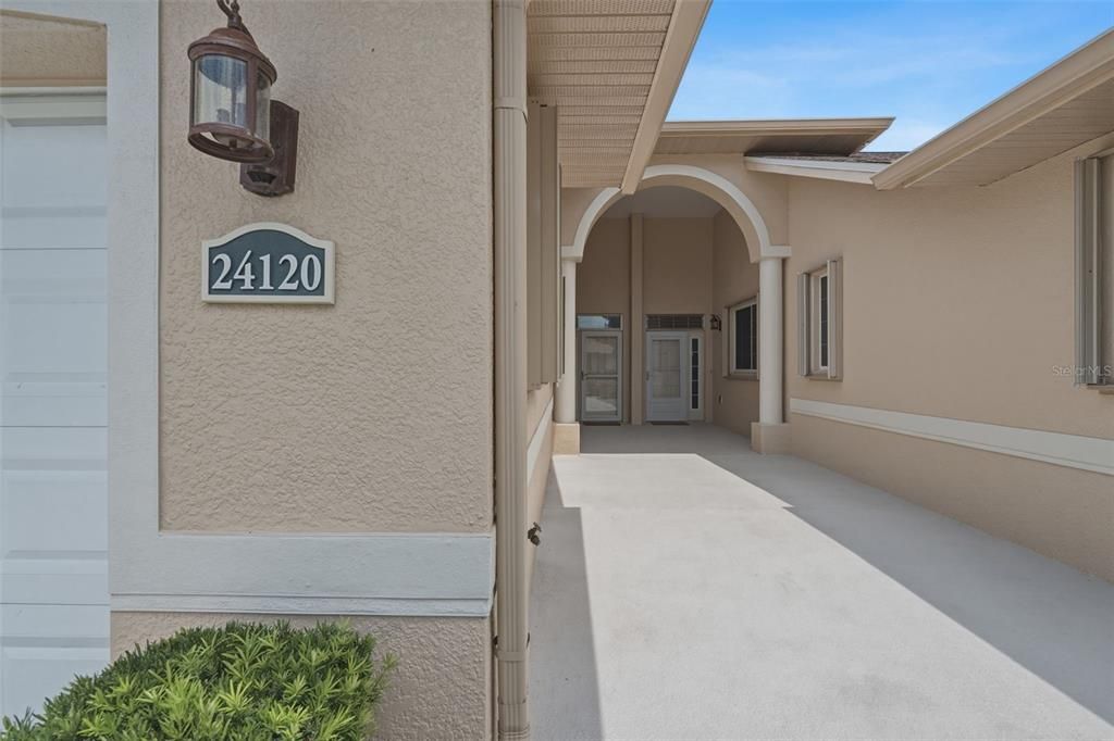 For Sale: $235,000 (2 beds, 2 baths, 1458 Square Feet)