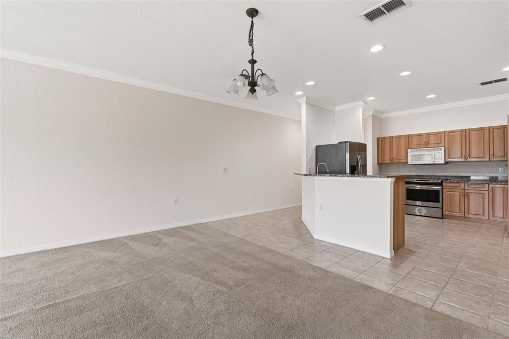For Sale: $235,000 (2 beds, 2 baths, 1458 Square Feet)
