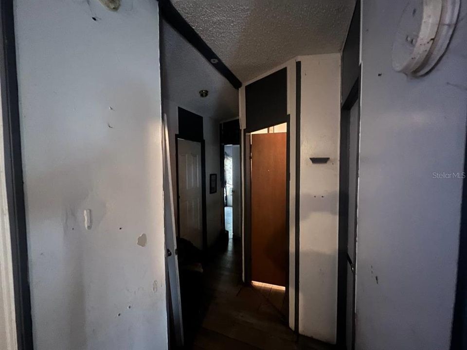 For Sale: $130,000 (4 beds, 2 baths, 1508 Square Feet)