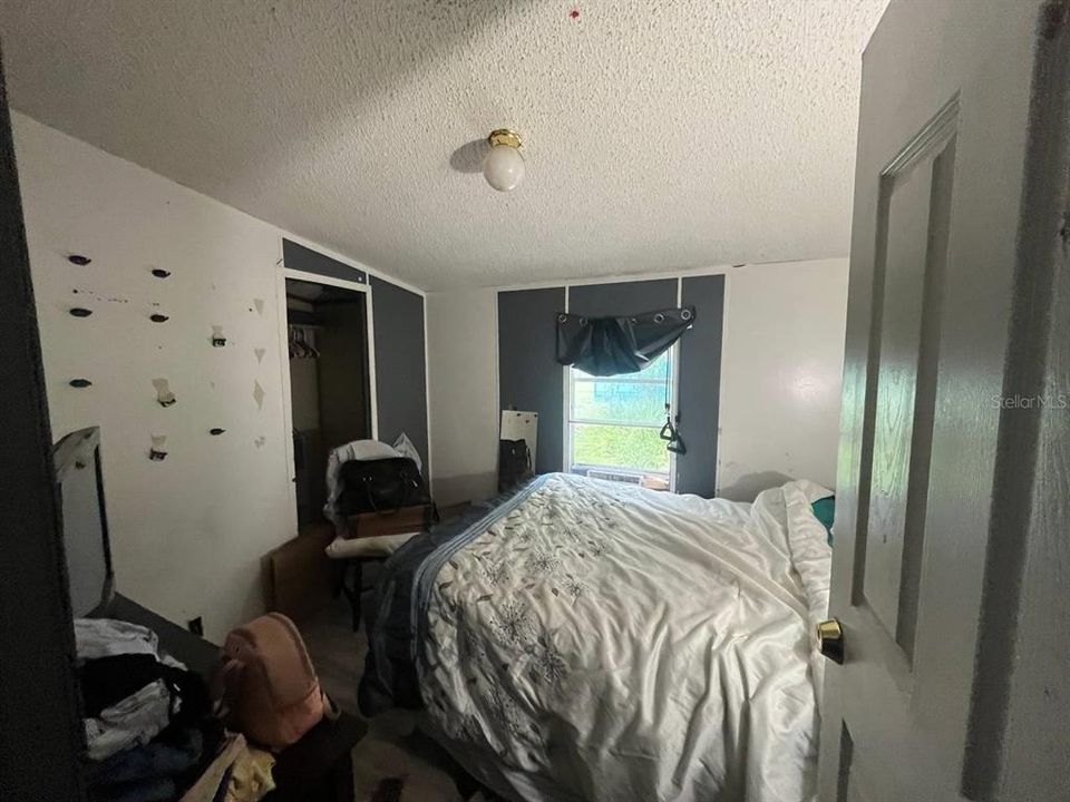 For Sale: $130,000 (4 beds, 2 baths, 1508 Square Feet)