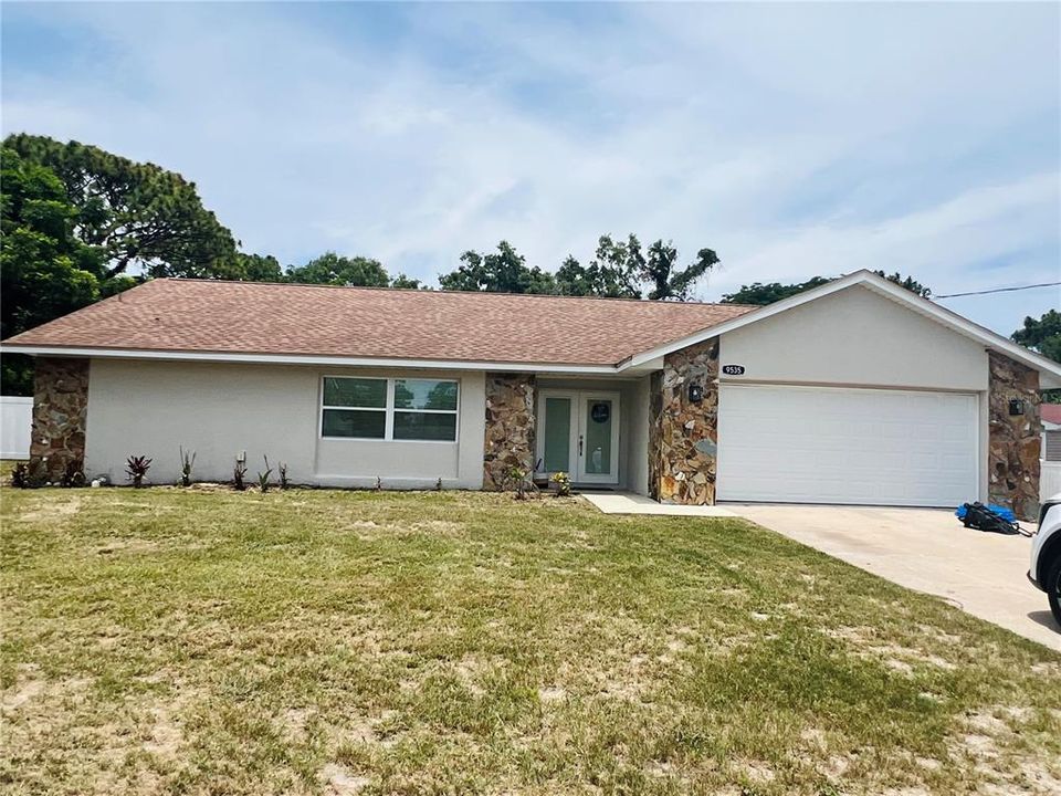 For Sale: $424,999 (4 beds, 2 baths, 2511 Square Feet)
