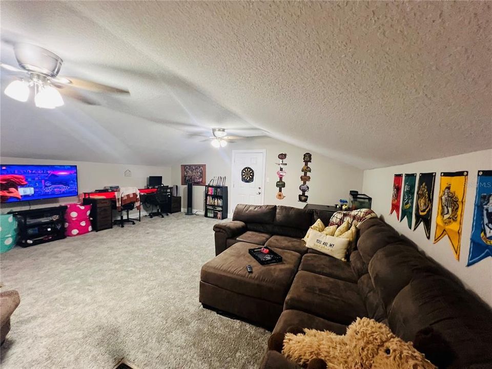 For Sale: $424,999 (4 beds, 2 baths, 2511 Square Feet)