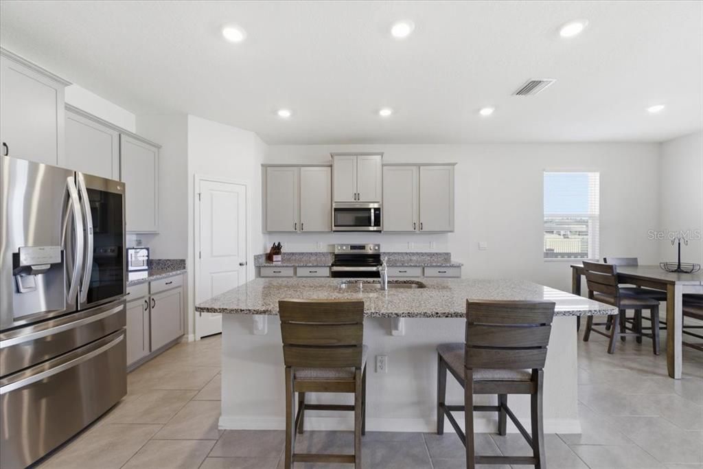 For Sale: $420,000 (4 beds, 2 baths, 2035 Square Feet)