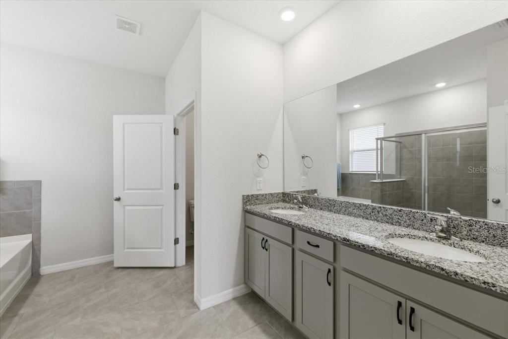 For Sale: $420,000 (4 beds, 2 baths, 2035 Square Feet)