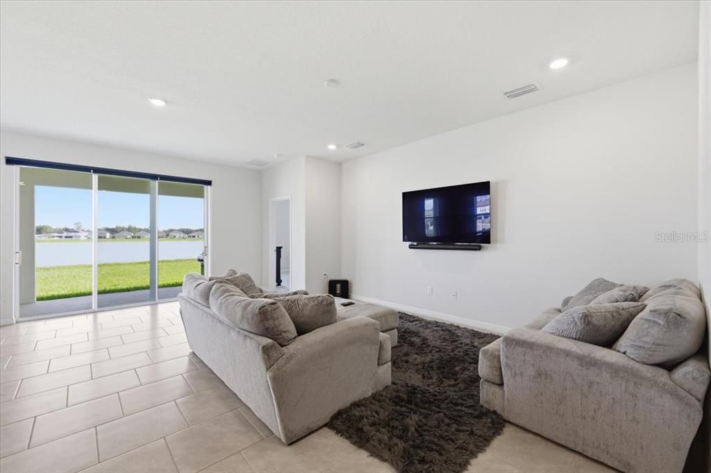 For Sale: $420,000 (4 beds, 2 baths, 2035 Square Feet)