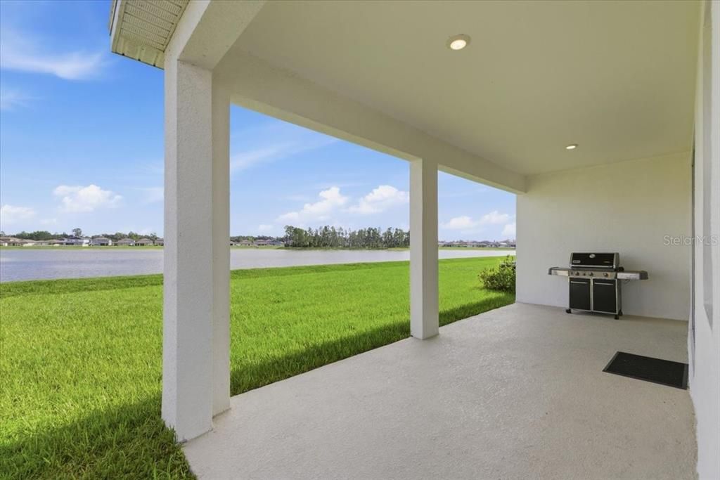 For Sale: $420,000 (4 beds, 2 baths, 2035 Square Feet)