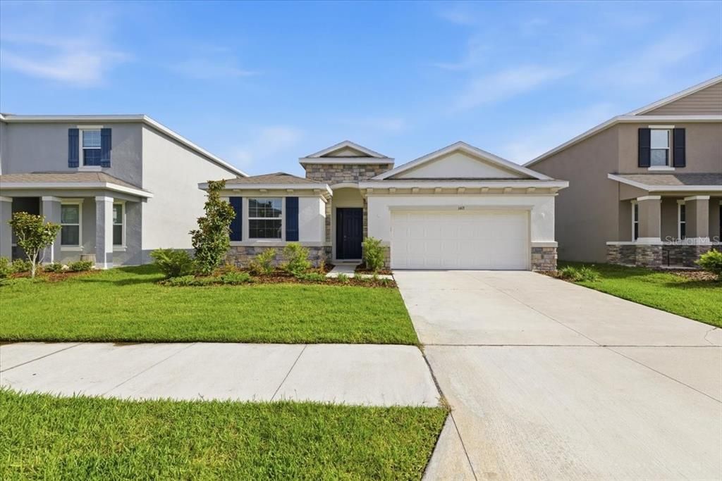 For Sale: $420,000 (4 beds, 2 baths, 2035 Square Feet)