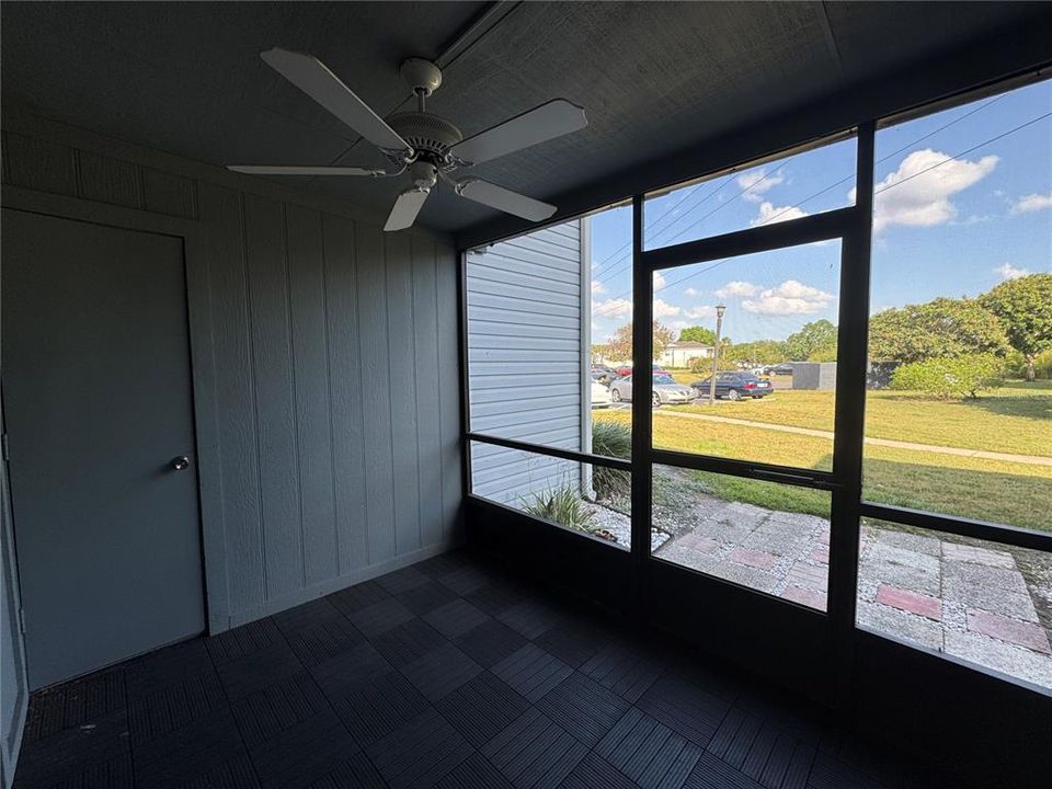 For Rent: $1,600 (2 beds, 2 baths, 820 Square Feet)