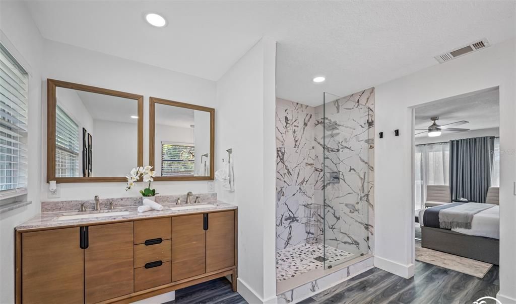 For Sale: $1,550,000 (6 beds, 3 baths, 2506 Square Feet)