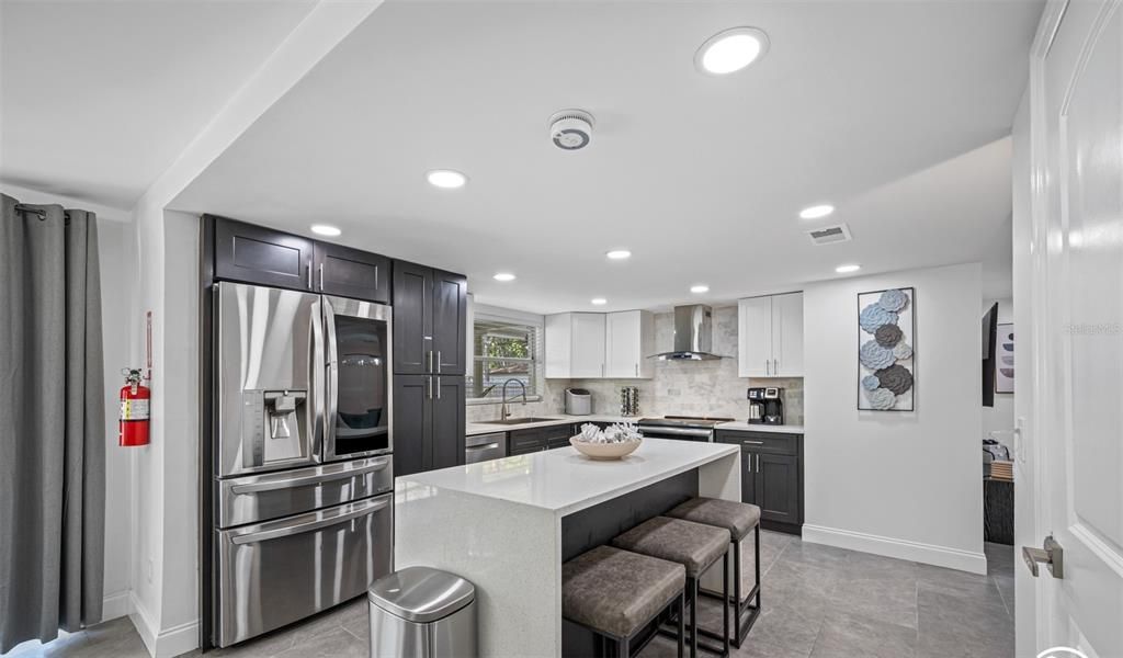 For Sale: $1,550,000 (6 beds, 3 baths, 2506 Square Feet)