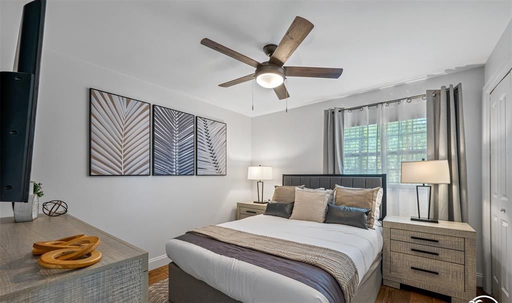 For Sale: $1,550,000 (6 beds, 3 baths, 2506 Square Feet)