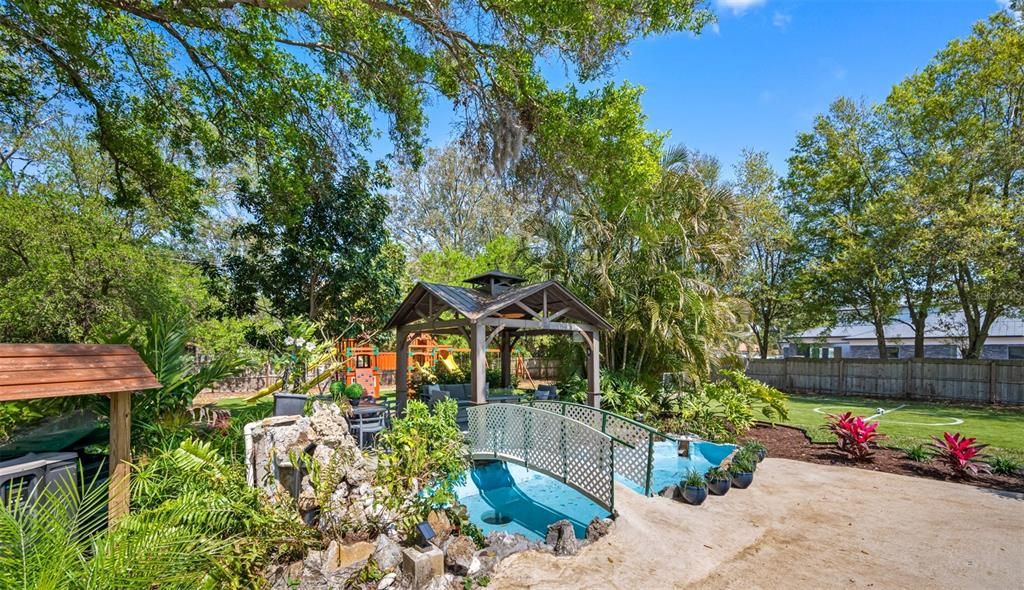 For Sale: $1,550,000 (6 beds, 3 baths, 2506 Square Feet)