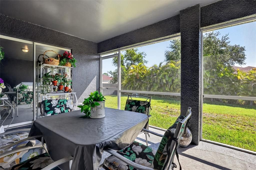 For Sale: $344,900 (3 beds, 2 baths, 1899 Square Feet)