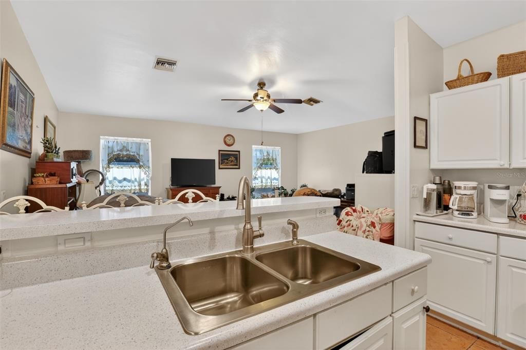 For Sale: $344,900 (3 beds, 2 baths, 1899 Square Feet)