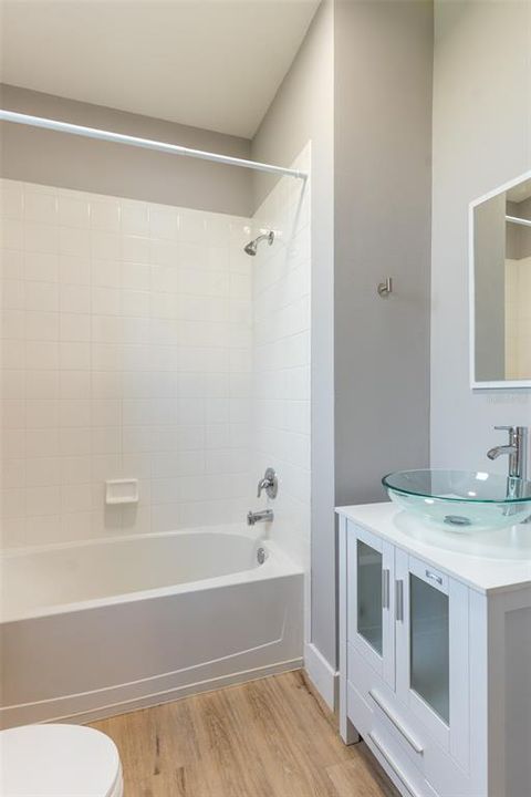 For Sale: $849,000 (4 beds, 3 baths, 3061 Square Feet)