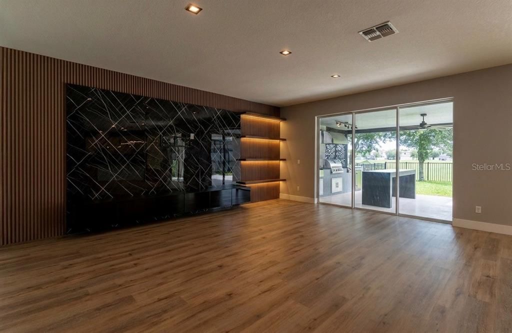 For Sale: $849,000 (4 beds, 3 baths, 3061 Square Feet)