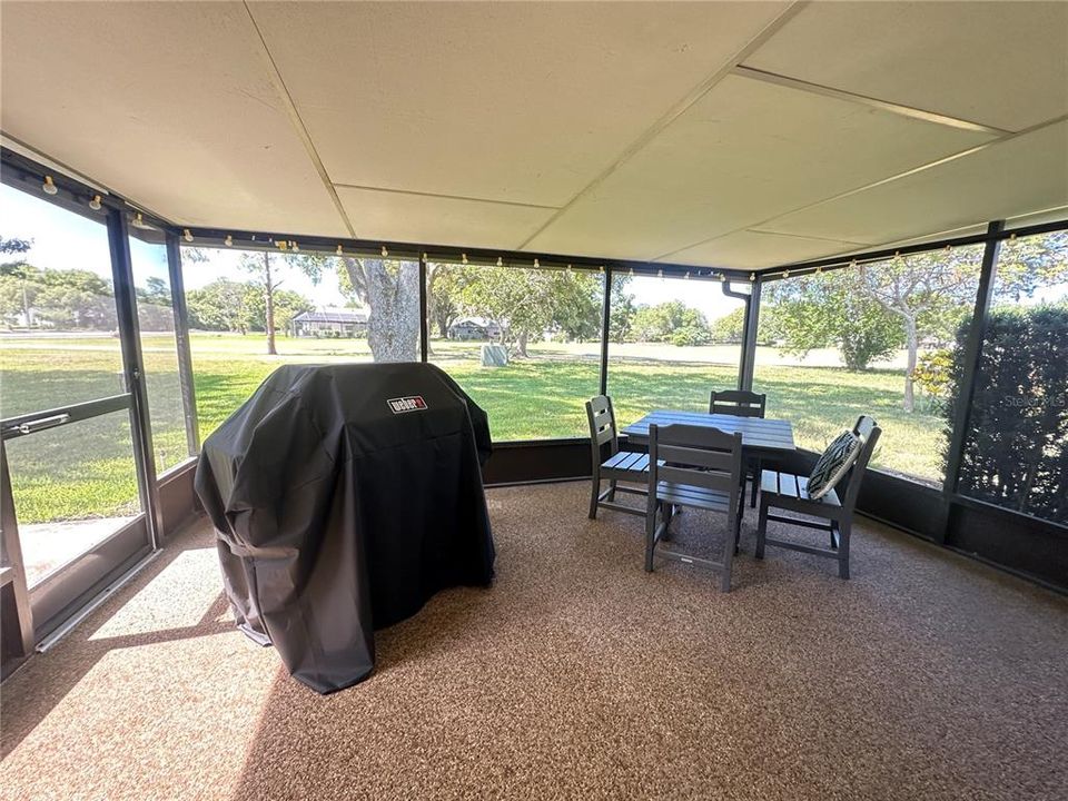For Sale: $305,000 (3 beds, 2 baths, 1346 Square Feet)