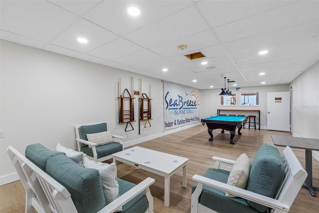 For Sale: $500,000 (1 beds, 1 baths, 1060 Square Feet)