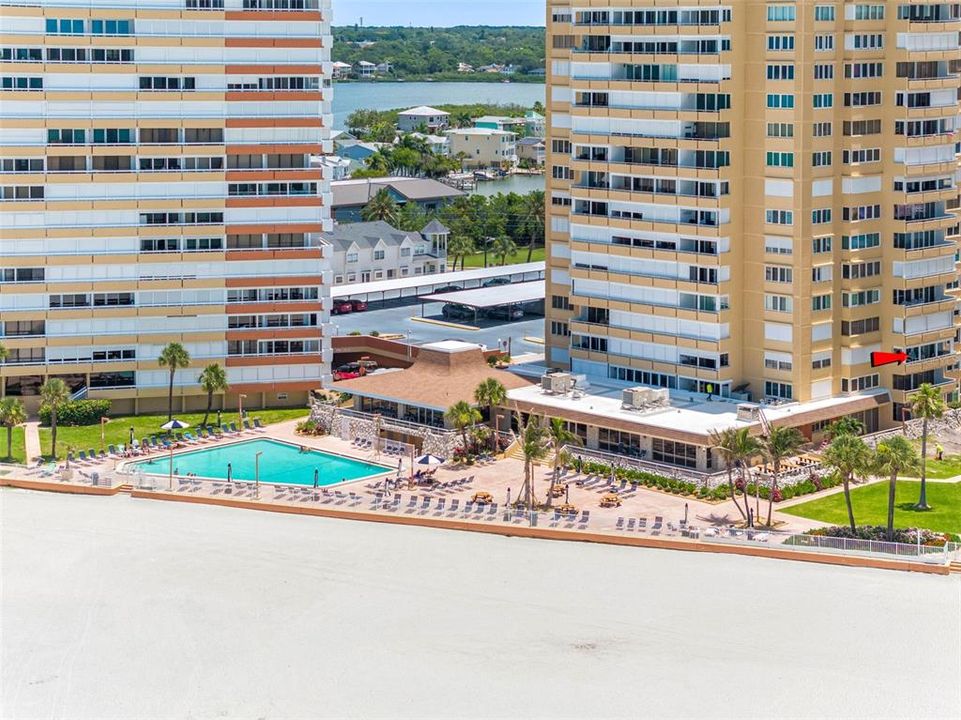 For Sale: $500,000 (1 beds, 1 baths, 1060 Square Feet)