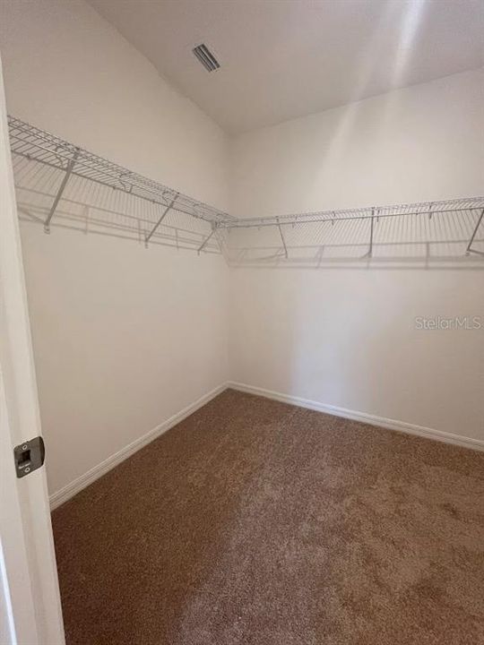 В аренду: $2,699 (4 спален, 3 ванн, 2126 Квадратных фут)