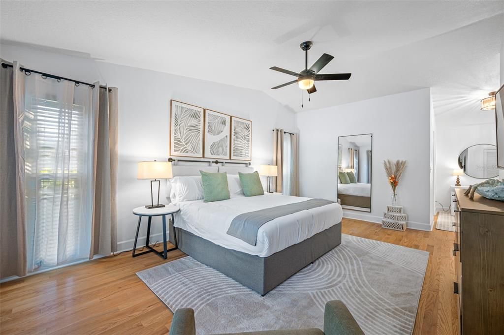 For Sale: $1,750,000 (4 beds, 2 baths, 3384 Square Feet)