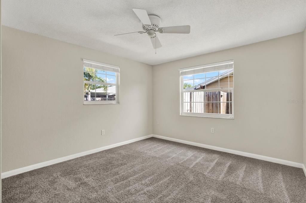 For Sale: $449,900 (3 beds, 2 baths, 1470 Square Feet)