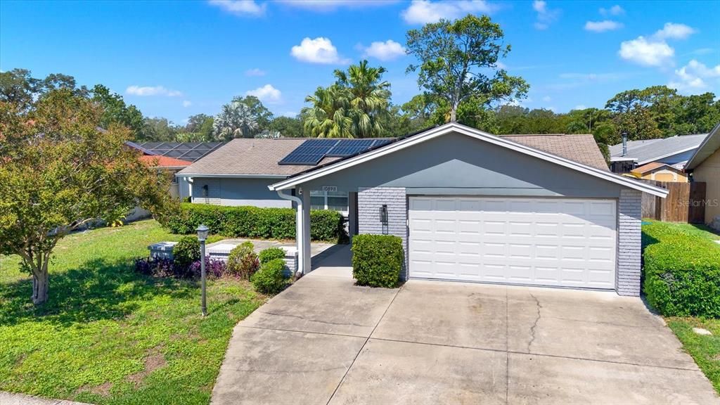 For Sale: $449,900 (3 beds, 2 baths, 1470 Square Feet)