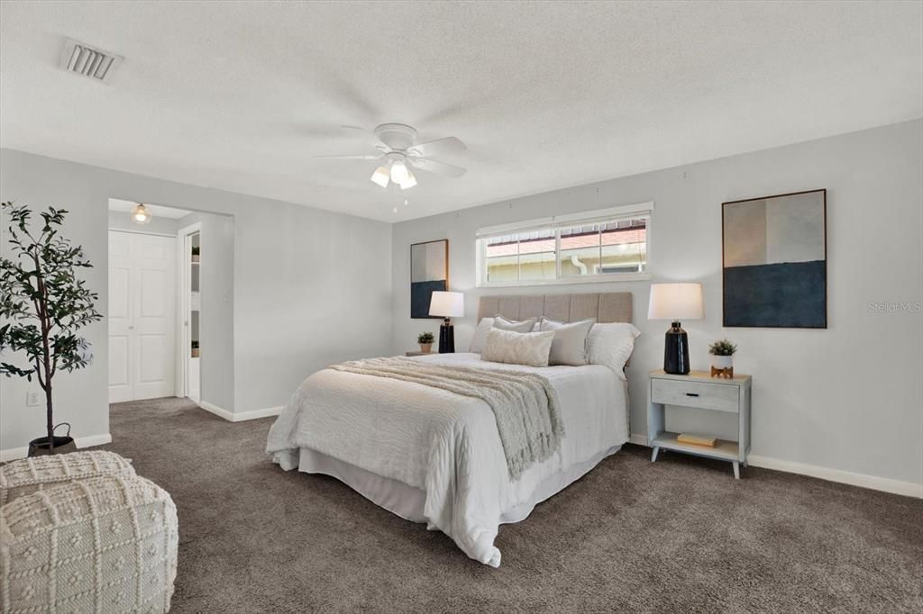 For Sale: $449,900 (3 beds, 2 baths, 1470 Square Feet)