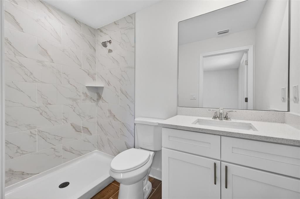 For Sale: $329,900 (3 beds, 3 baths, 1818 Square Feet)