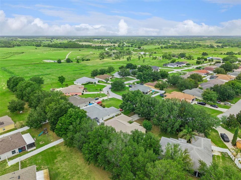 En Venta: $448,000 (3 camas, 2 baños, 2097 Pies cuadrados)