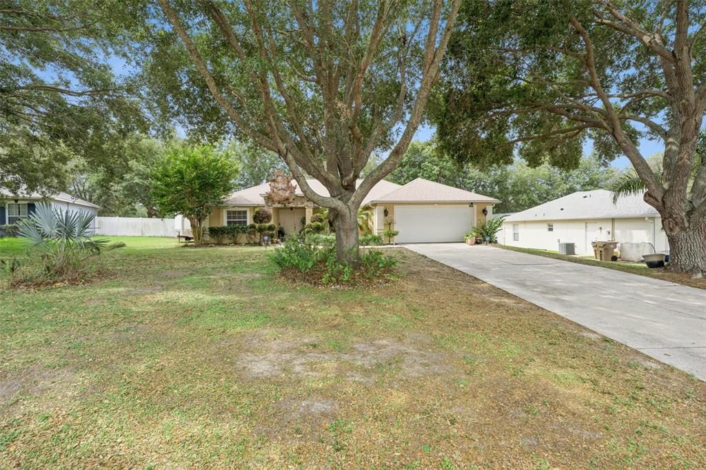 En Venta: $448,000 (3 camas, 2 baños, 2097 Pies cuadrados)