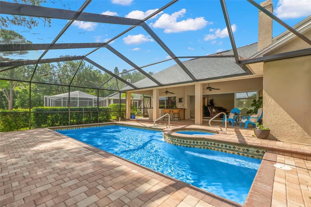 For Sale: $900,000 (4 beds, 3 baths, 2898 Square Feet)