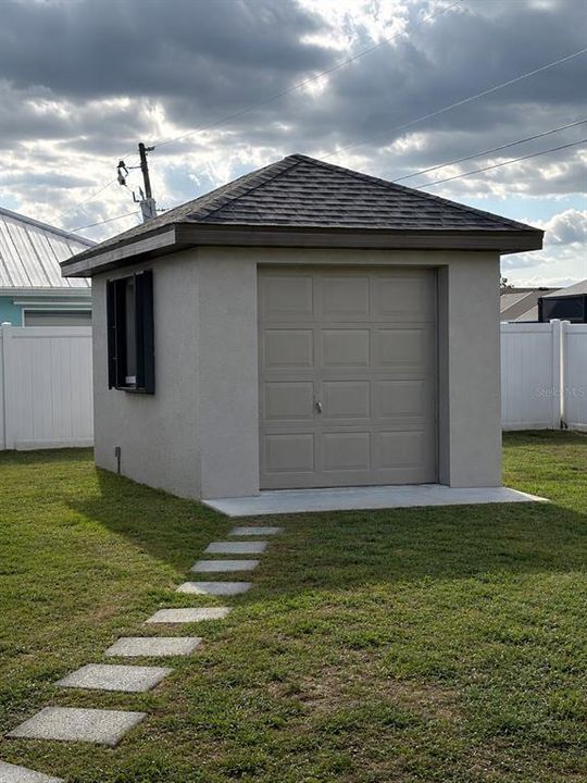 For Sale: $339,900 (3 beds, 2 baths, 1591 Square Feet)
