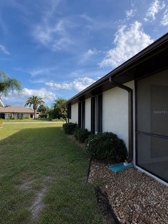 For Sale: $339,900 (3 beds, 2 baths, 1591 Square Feet)