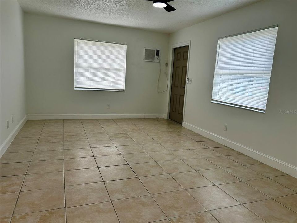 For Sale: $410,000 (4 beds, 0 baths, 1500 Square Feet)