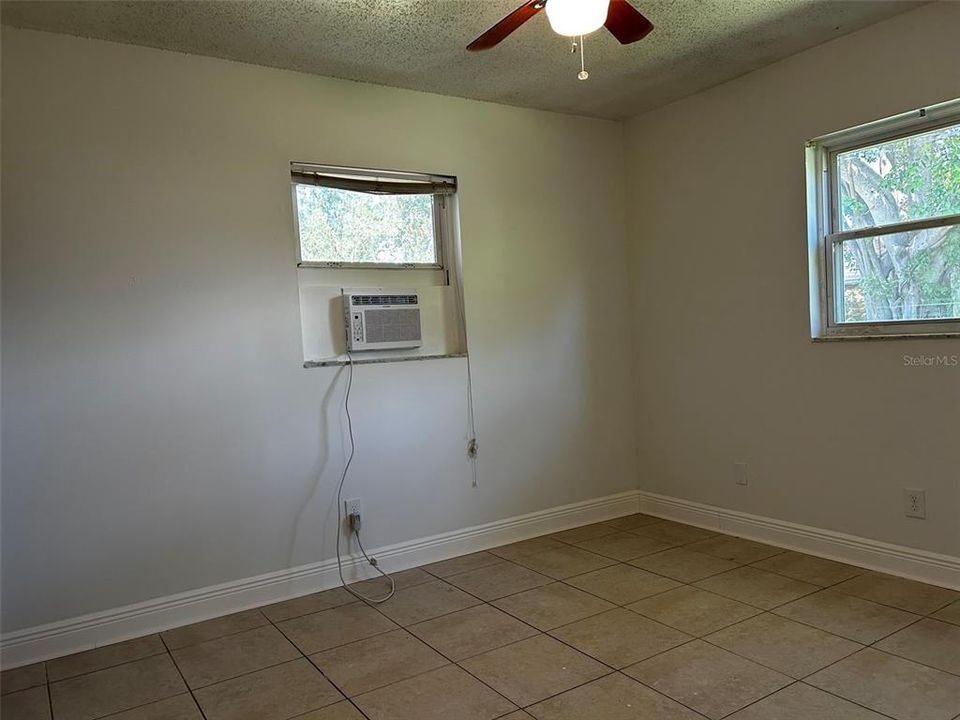 For Sale: $410,000 (4 beds, 0 baths, 1500 Square Feet)