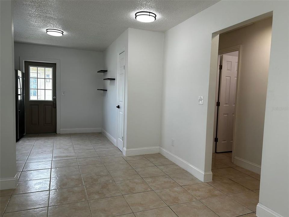 For Sale: $410,000 (4 beds, 0 baths, 1500 Square Feet)