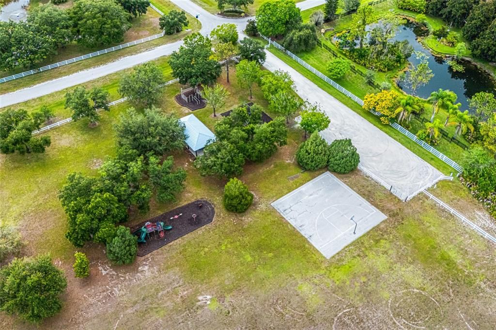 For Sale: $1,099,999 (4 beds, 3 baths, 3573 Square Feet)