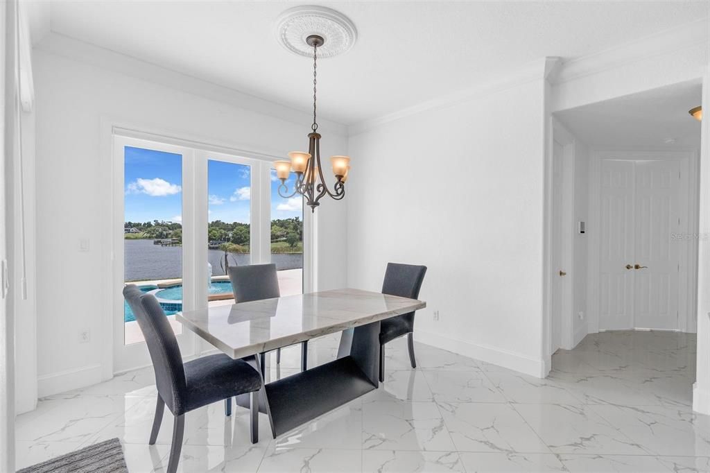 En Venta: $2,999,990 (6 camas, 7 baños, 7016 Pies cuadrados)
