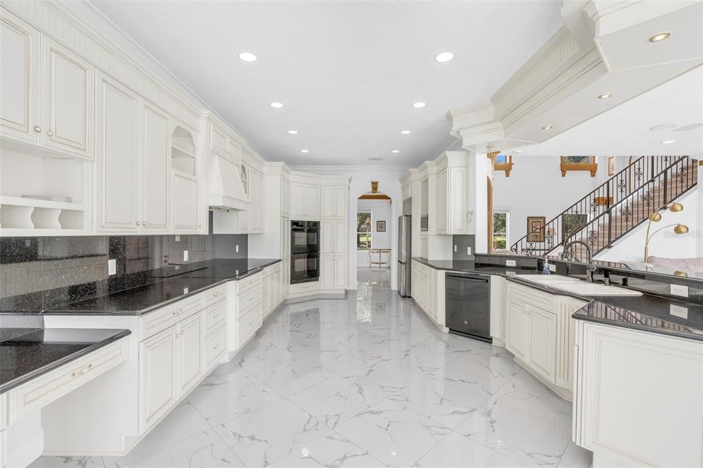 En Venta: $2,999,990 (6 camas, 7 baños, 7016 Pies cuadrados)