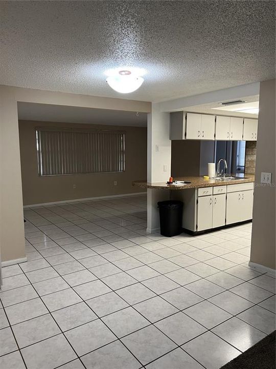 En Venta: $250,000 (2 camas, 2 baños, 1152 Pies cuadrados)