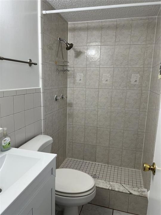 En Venta: $250,000 (2 camas, 2 baños, 1152 Pies cuadrados)