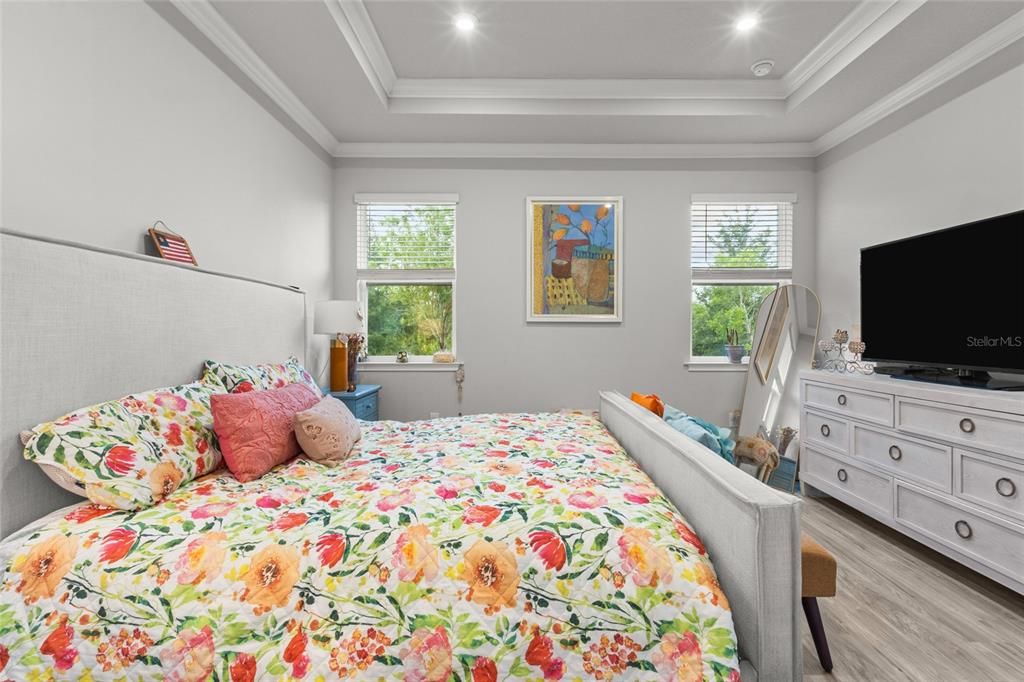 For Sale: $449,500 (2 beds, 2 baths, 1497 Square Feet)