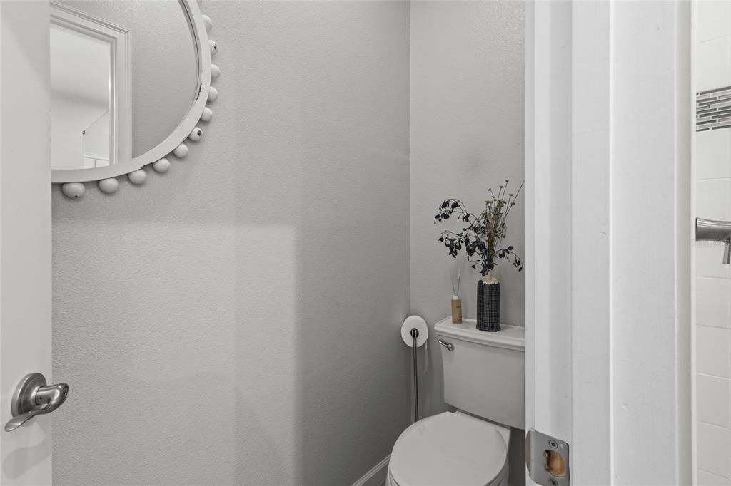 For Sale: $449,500 (2 beds, 2 baths, 1497 Square Feet)